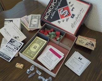 1947 Short Monopoly Game $15