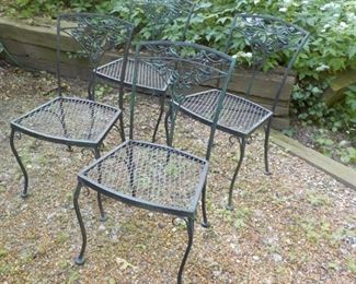 4 Vintage patio chairs, need painting. $35