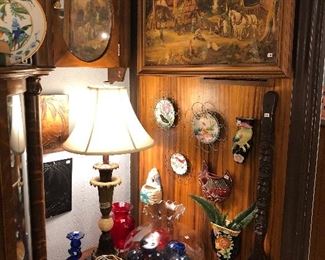 wall pockets, bathroom mirrored cabinet.