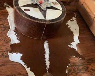 $385- CUSTOM DESIGNED ROUND COWHIDE LEATHER  COFFEE TABLE