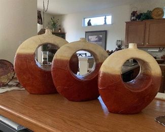 $ 75- set  of three  earth tone vases 