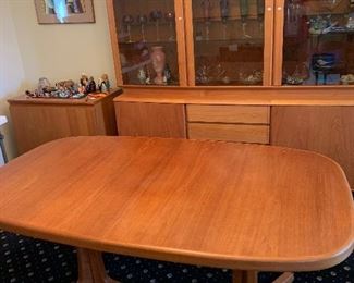 Danish modern teak dining table. 36x62   Also two 20” leaves. 