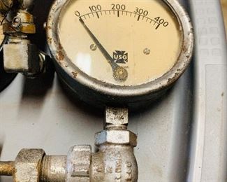 Pressure Guages