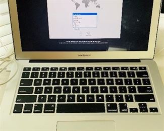 Apple Mac Book Air, A1466, Clean Hard Drive