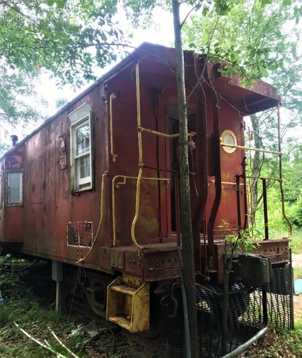Vintage Southern Rail Line caboose 