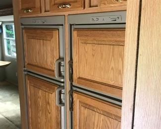 Double refrigerator and freezer in  2001 Alfa Gold GF38RLTES 5th wheel trailer w/3 slide outs