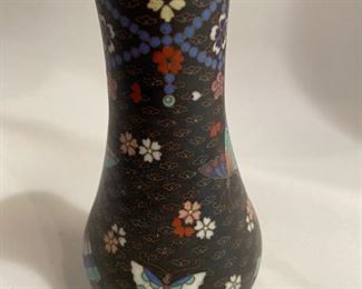 $45            C127  Cloissonne Vase w/ wide rim bulbous base  5”h w/ stand