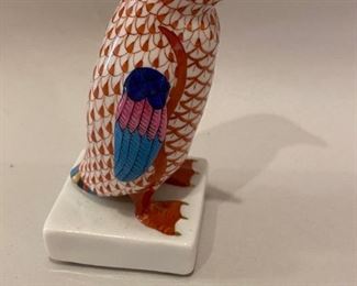 POR 401 Side View  Herend   Hvngary Handpainted Bird