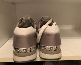 Michael Kors Tan white lace, back view