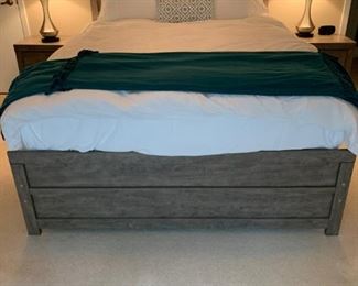 ASHLEY FURNITURE Bedroom Set in Driftwood Finish with Queen Size Bed (SERTA iComfort Hybrid Mattress)