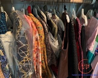 LARGE Assortment of Women's Clothing