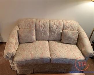 Love Seat by CHARLES Custom Furniture