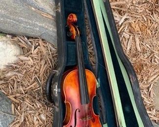 Vintage JOHN JUZEK Violin with Case