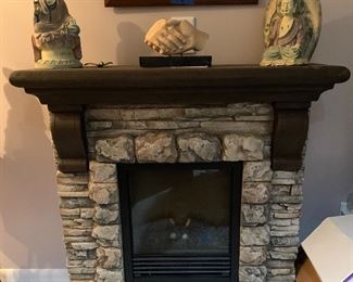 Small electric fireplace 