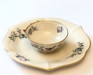 Lot 017
Lenox Porcelain 'Serenade' Serving Platter and Bowl