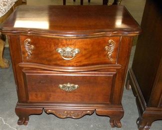 PART 4 OF BEDROOM SET