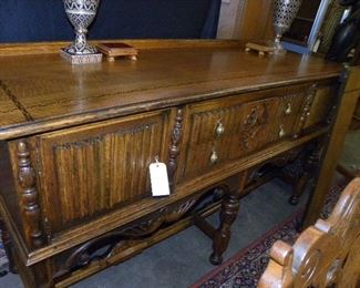 OAK SIDEBOARD