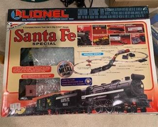 Santa Fe special Lionel train