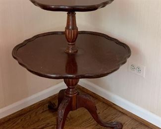 $75 - Two-Tier Pie Crust Table