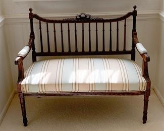 $450 - Antique French Wood Carved Settee (40" L x 19" W x 34.5" H at the back)