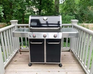 $350 - Weber Genesis Special Edition Gas Grill (Natural Gas Hook Up)