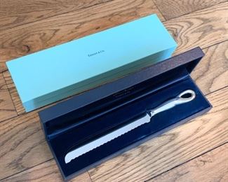 $100 - Tiffany Wedding Cake Knife with Box