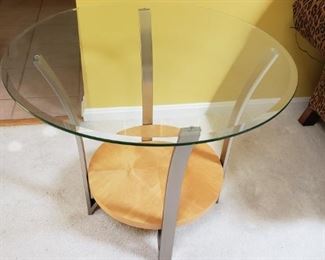 contemporary  end table 28in dia x 24in ht