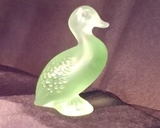 50% OFF TODAY! Lalique Green Duck 2" by 2.75" by 1.5" Asking $149.00