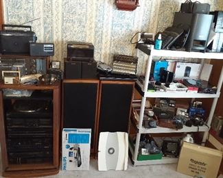Fisher speakers, Bose acoustimass, RCA clock radio, Westclock, Motorola, Zenith digital boxPhilips reproducer, Sears 4 band weather radio, Sony Speakers, Wards Airline Radio, Motorola transistor radio, AM/FM TV Receiver, Panasonic portable Radio, Realtone radio, Sony Radio, RCA Superadio, Sylvania radio, Sony component cabinet system cabinet