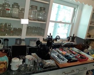 vintage Corner cookie jar bear