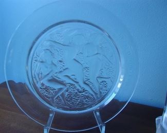Lalique Charger