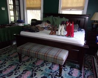 Farm House style Queen Bed, Bench