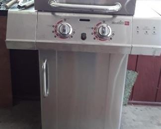 CharBroil gas grill 