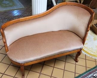 Swan fainting couch from
Came from Fountain Blue Miami