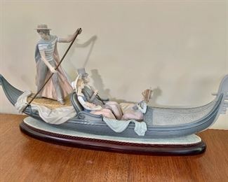 $1200 Large Lladro " In the Gondola " signed  31" L by 7" W by 15" H