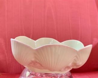 $18 Larger shell and coral motif oval bowl