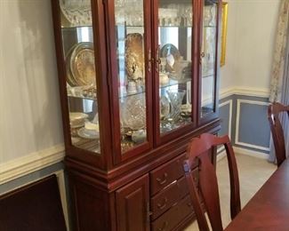 Dining set china cabinet by Vaughan Furniture. China cabinet, 2 pieces, lighted: 56" wide x 81" tall x 18" deep