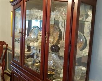 Dining set china cabinet by Vaughan Furniture. China cabinet, 2 pieces, lighted: 56" wide x 81" tall x 18" deep