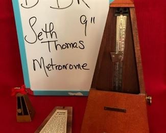 D-DR-30  $15  Seth Thomas General Time Corporation Wood Metronome