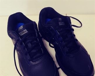 D-G-40 - New Balance Shoes, Size 10 - $8