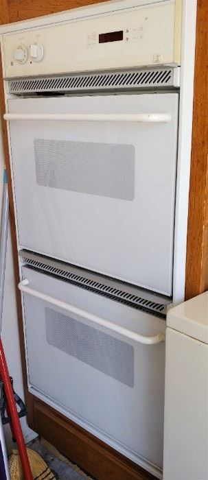 GE Wall Oven Cabinet