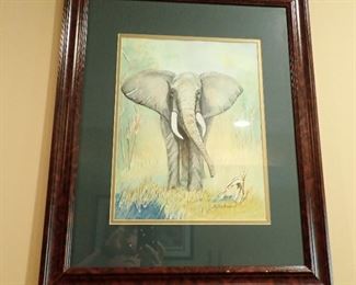 ELEPHANT FRAMED GREEN MATT