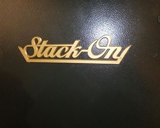 STACK-ON GUN SAFE