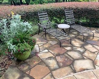 Outdoor metal lounge chairs