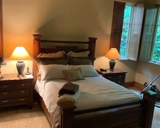 Queen bedroom furniture 