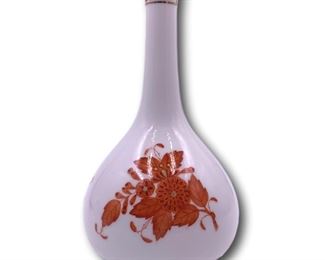Small Herend bud vase. Bidding ends at 3 p.m. on 7-20-2020. Register at https://auctions.mlestatesales.com. Don't forget to check out our other auctions too!