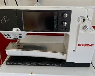 Bernina /Quilting/Embroidery Machine