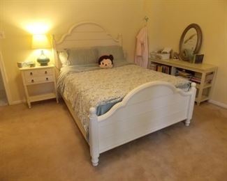 Gorgeous White Queen Bed