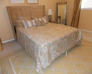 Awesome King Size Bed, Gorgeous Floor / Wall Mirror