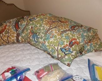 Blankets, Comforters, Quilts